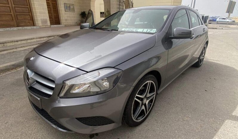 								Mercedes-Benz A-Class A180 2015 full									