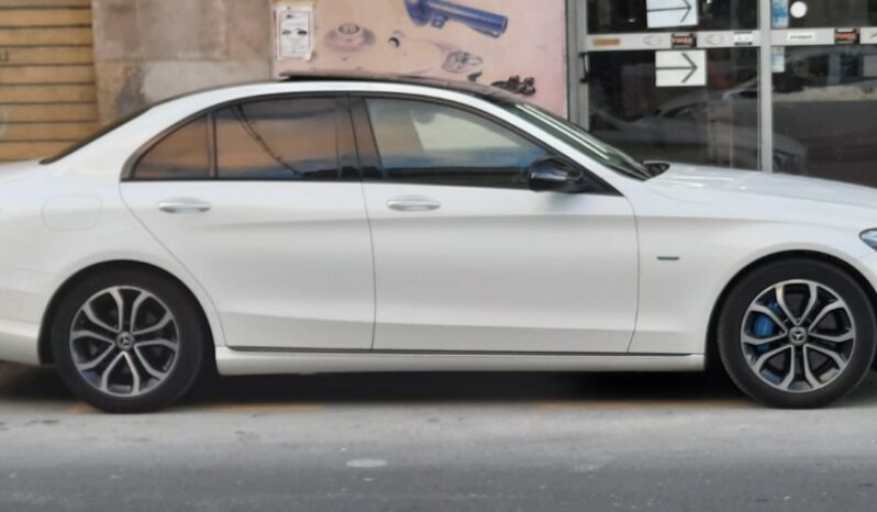 								Mercedes-Benz C-Class 2017 full									